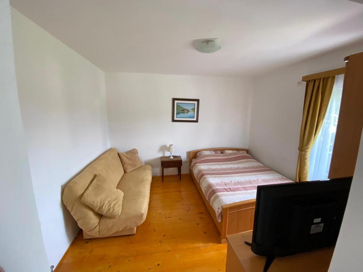 Apartments Popovic Žabljak エクステリア 写真